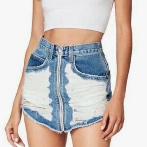 Carmar Los Angeles Alula Beatrice distressed Jean skirt size 24